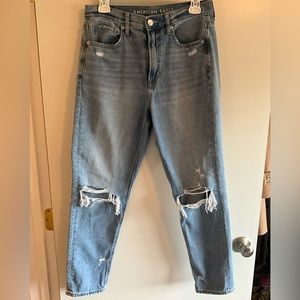 Women’s American Eagle Mom Jeans